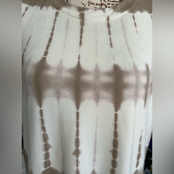 Roan + Ryan tan and white tie-dyed casual comfort midi size large - Picture 2 of 11